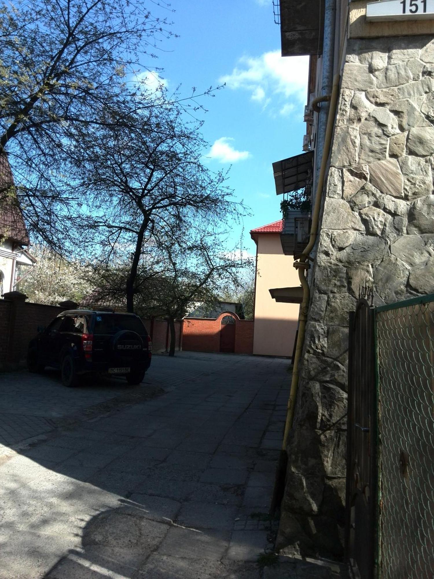 Apartment On Franka Lviv Exterior photo